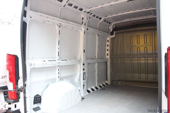 Kastenwagen Citroën Jumper Kasten 35 L2H2 BlueHDi 140 Standhzg Kamer