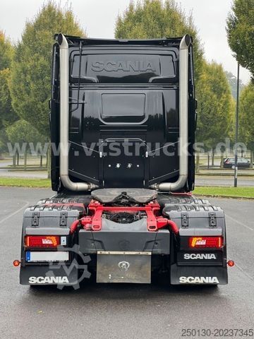 Heavy-duty truck SCANIA R 650 V8  6x4 Voll/Luft Retarder Leder