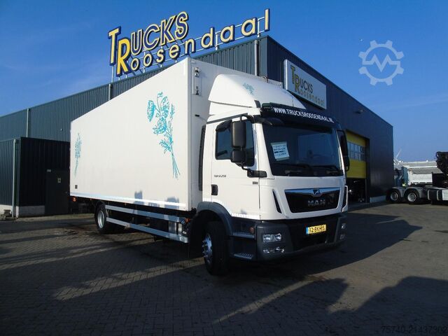 Box body MAN TGM 18.250 + euro 6 + lift + iso box