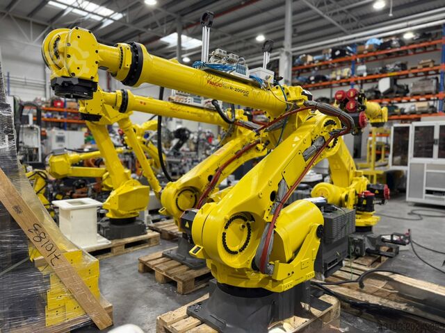 Industrial robot FANUC R-2000iC/125L