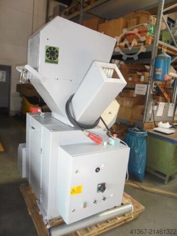 Compact granulators Rapid 3028 KB