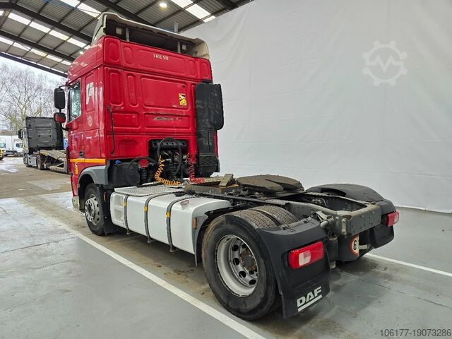 Standard-SZM DAF XF 106.460 EURO 6 / RETARDER / PTO / MANUEL / A...