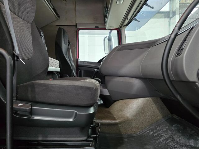 Standard-SZM DAF XF 106.460 EURO 6 / RETARDER / PTO / MANUEL / A...