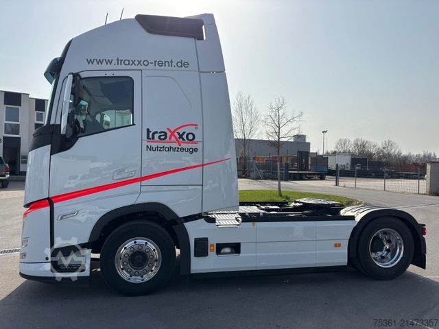 Standard tractor unit VOLVO FH500 Aero Globetrotter XL Miete / Mietkauf