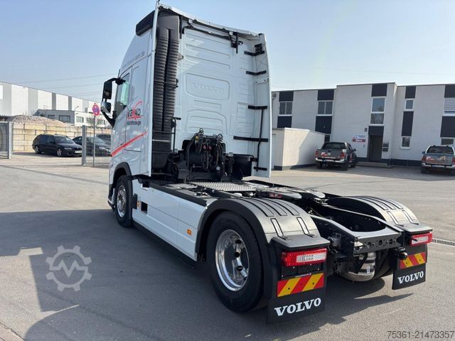 Standard tractor unit VOLVO FH500 Aero Globetrotter XL Miete / Mietkauf