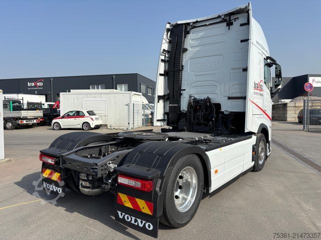 Standard tractor unit VOLVO FH500 Aero Globetrotter XL Miete / Mietkauf
