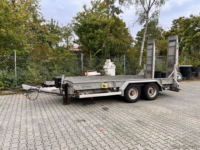 Low loader trailer  tt  Tandemtieflader