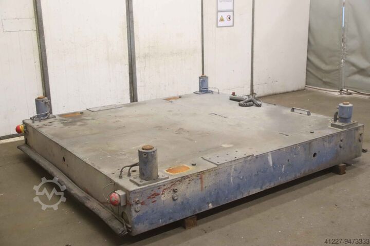 Gleiswagen 20 Tonnen mit Antrieb und Hubzylinder Mechanic Schienenwagen MTA