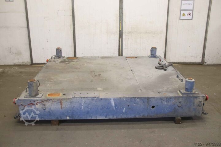 Gleiswagen 20 Tonnen mit Antrieb und Hubzylinder Mechanic Schienenwagen MTA