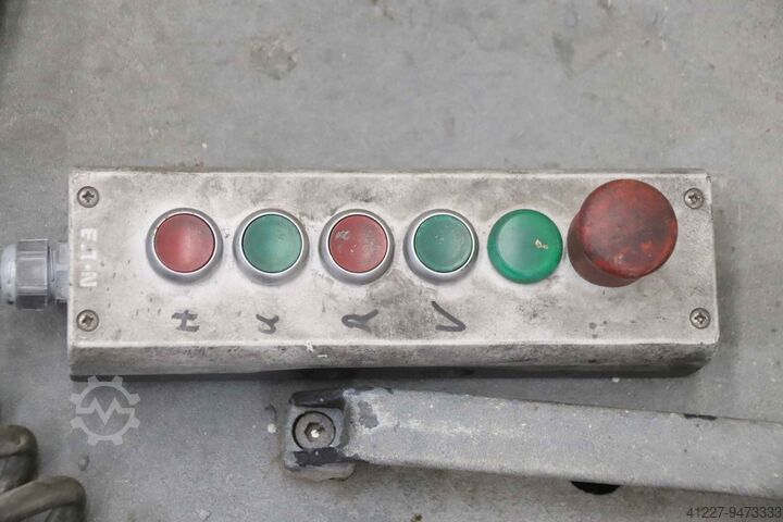 Gleiswagen 20 Tonnen mit Antrieb und Hubzylinder Mechanic Schienenwagen MTA