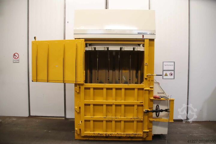 Vertical baler Bramidan 4-0 S50