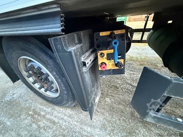 Kühlanhänger SCHMITZ CARGOBULL AKO 18/L 7.8FP45 COOL+LBW+VECTOR 1550