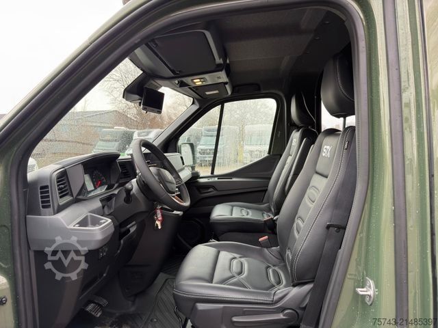 Livestock transporter RENAULT Master STX 5 Sitzer Haras ex. Lang Automatik