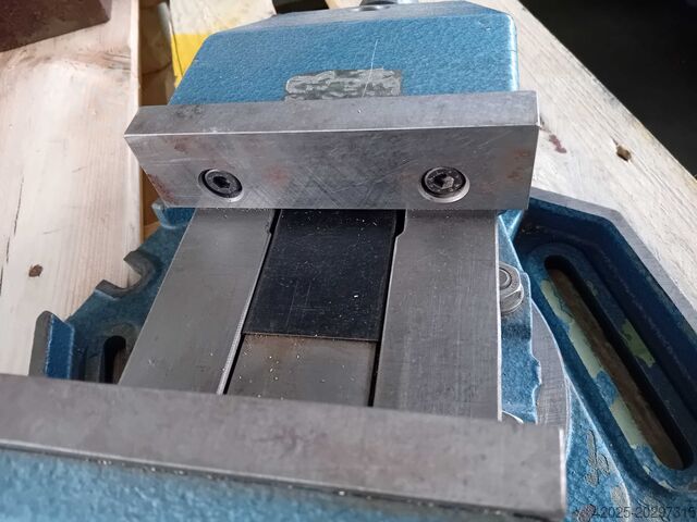 Schraubstock RÖHM , Typ 721