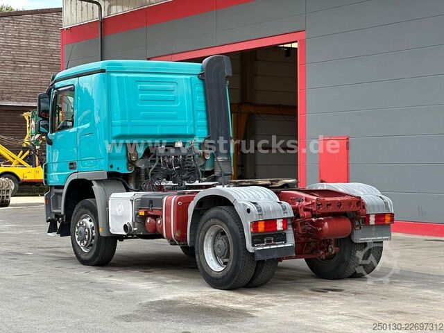 Standard SZM MERCEDES-BENZ Actros 2041 MP3 4x4, Hydraulik, Blatt-/Blatt