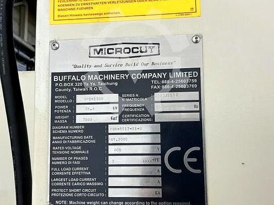 Vertical machining center Microcut VMC-1300
