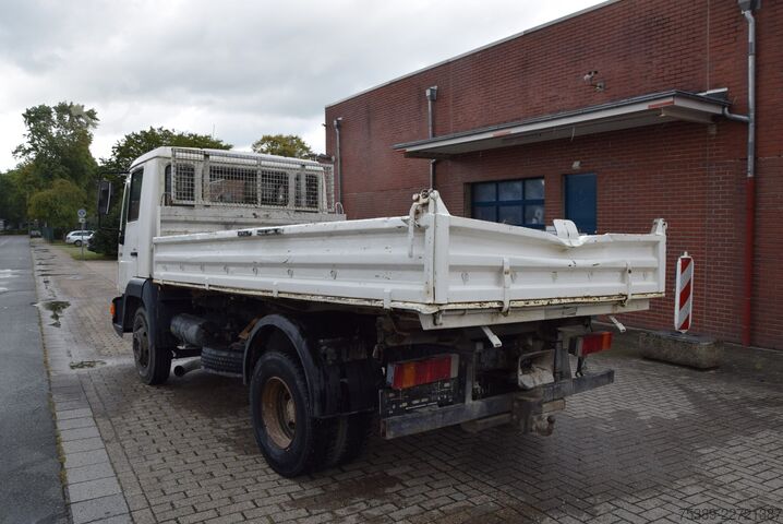 Tipper van MAN L2000  8.153 Meiller Kipper 2xAHK HU 04-27