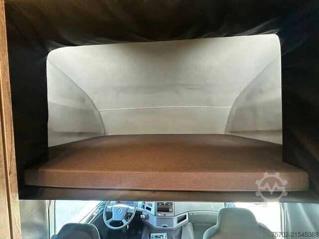 Van Mercedes-Benz Atego 1530 5 Pferde Popout Wohnmobilzulassung