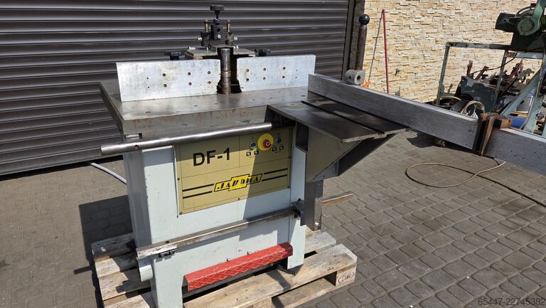 Fräsmaschine Jaroma DFKA/DF1 mit Schiebeschlitten JAROMA df1