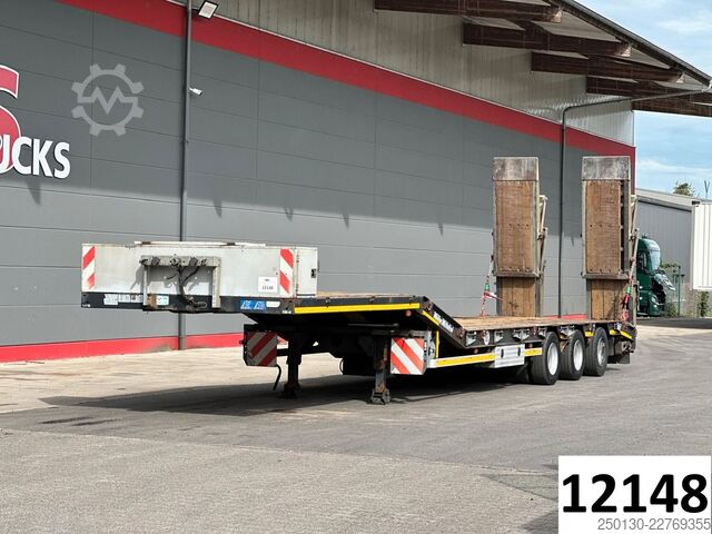 Low loader semitrailer MÜLLER-MITTELTAL TS3 Profi 30,0 Tieflader mit NLA & hydr. Rampen