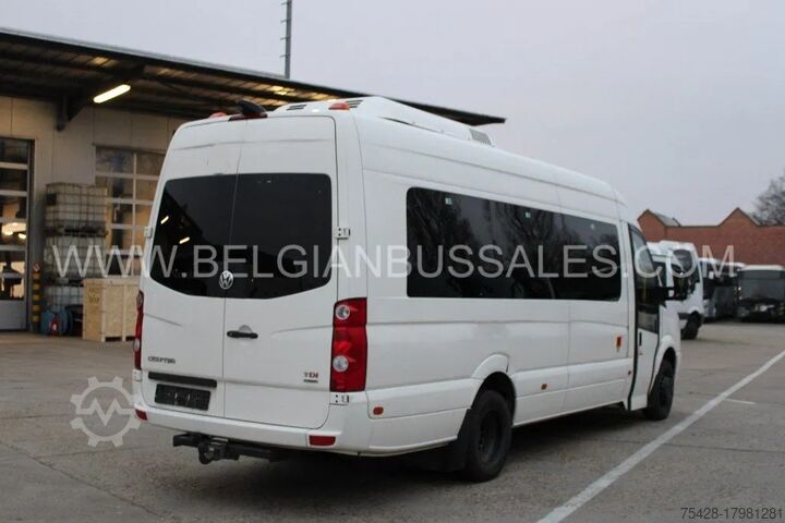 Minibus VW Crafter / Sprinter / Daily / 7.4m / Airco / 19+...