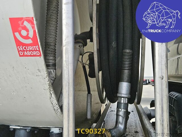 Tankwagen Volvo FE 260