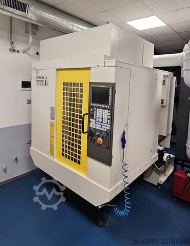 Vertikales Bearbeitungszentrum FANUC Robodrill α-T21iF / BT30