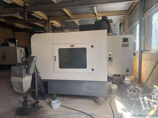 Vertikales Bearbeitungszentrum STARWAY VMC-1880-CNC Vertical Machining