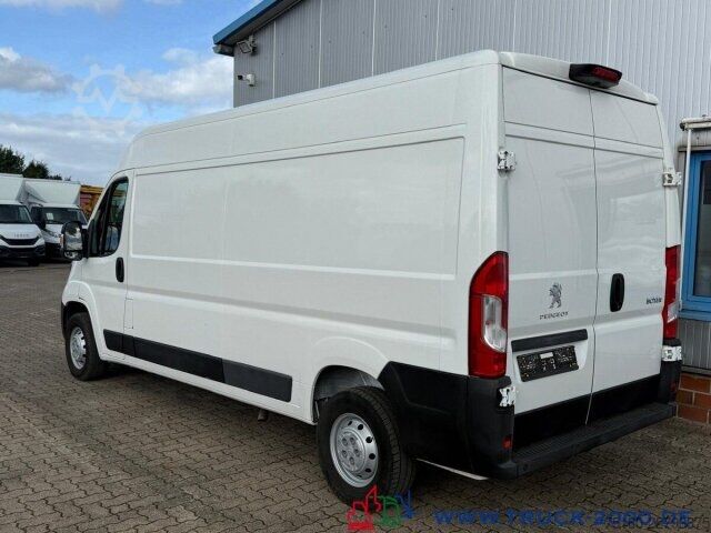 Kastenwagen Peugeot Boxer 335 2.2 HDi Premium Hoch+Lang Klima 3Sitze