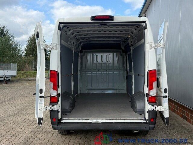 Kastenwagen Peugeot Boxer 335 2.2 HDi Premium Hoch+Lang Klima 3Sitze