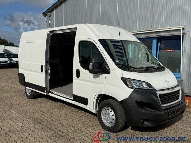 Kastenwagen Peugeot Boxer 335 2.2 HDi Premium Hoch+Lang Klima 3Sitze