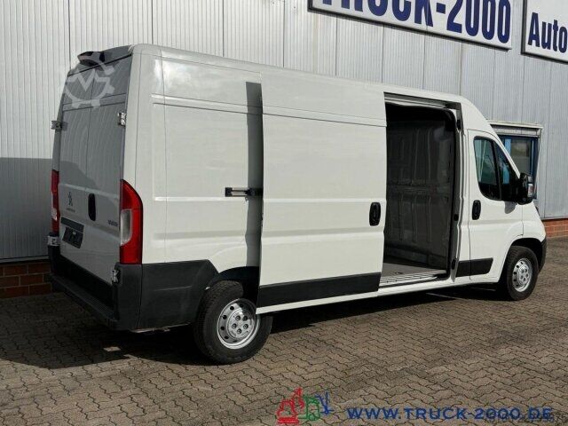 Kastenwagen Peugeot Boxer 335 2.2 HDi Premium Hoch+Lang Klima 3Sitze