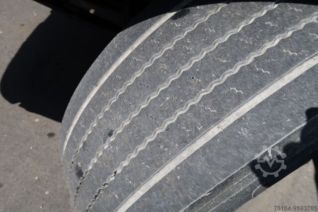 Tipper- roll-off MAN TGS 26.440 6x2 BL mit Lenkachse