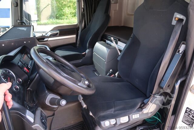 Tipper- roll-off MAN TGS 26.440 6x2 BL mit Lenkachse