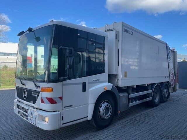 Garbage truck Mercedes-Benz 2629 6x2 Econic Zöller Medium XL Nr 130767