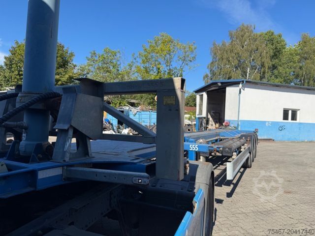 Kipper Auflieger FLIEGL 20/30/40 Fuß  Kipper + Silo