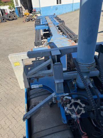 Kipper Auflieger FLIEGL 20/30/40 Fuß Kipper + Silo