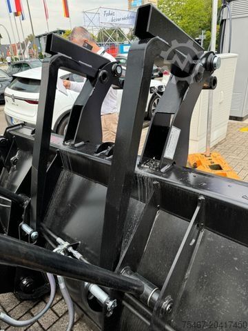 Baggerlader Hidromek HIDROMEK HMK 102B Strasenzulasung MotorPerkins