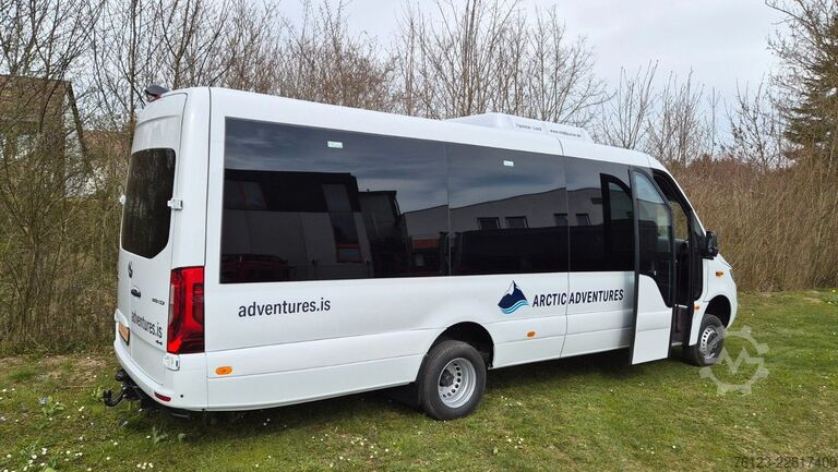 Kleinbus MERCEDES-BENZ 519  Allrad 4 x 4  20 / 23 Sitzer schnelle Liefe