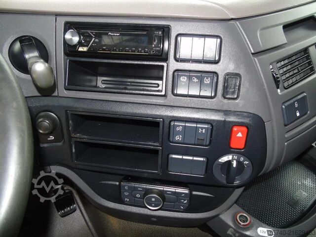 Standard-SZM DAF XF 106.480 + EURO 6 + SPOILER