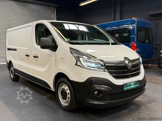 Kastenwagen RENAULT Trafic Kasten L2H1 Komfort Klima R-CAM LED AHK