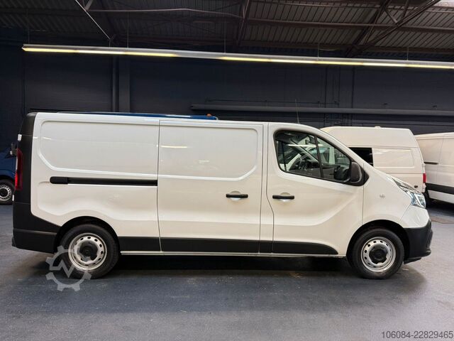 Kastenwagen RENAULT Trafic Kasten L2H1 Komfort Klima R-CAM LED AHK