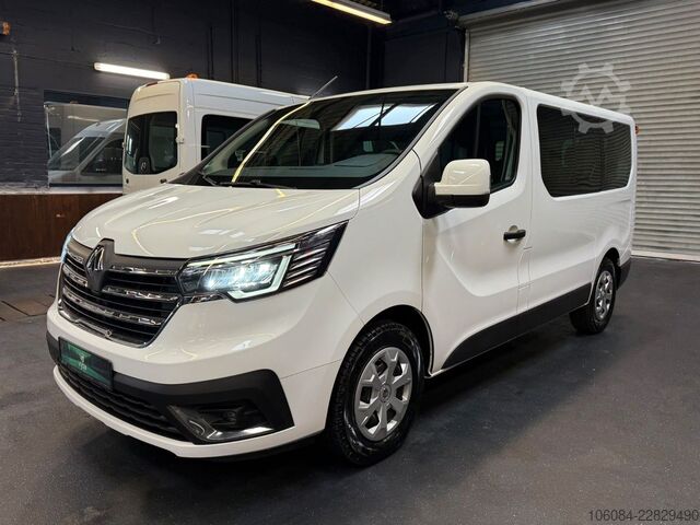 Kleinbus RENAULT Trafic Kombi L1H1 Life Style 8 Sitze AC LED PDC