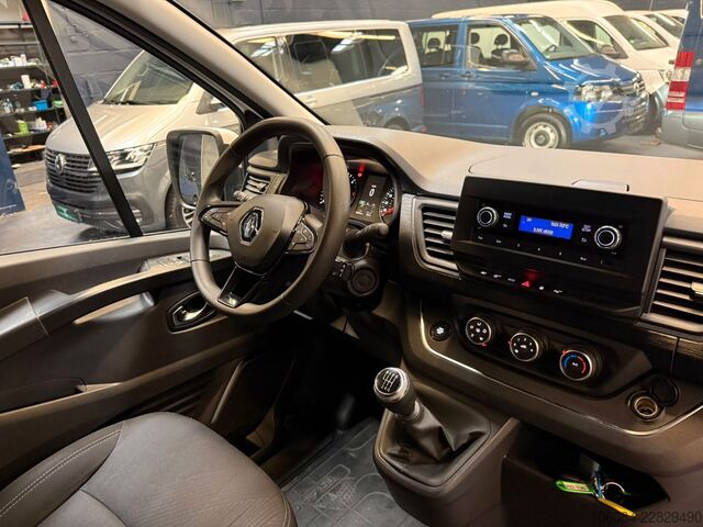 Kleinbus RENAULT Trafic Kombi L1H1 Life Style 8 Sitze AC LED PDC