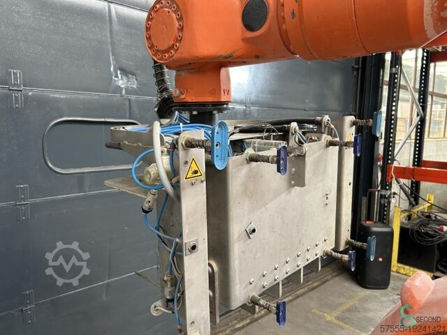 Robots KUKA KR 150L 150SP/2 2001 KUKA KR 150L 150SP/2