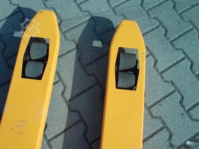 Electric low-lift pallet truck SONSTIGE OSE2500