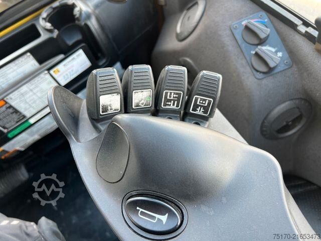 Gabelstapler Hyster H4.0 FT6 / Verstellgerät / HH:4.42m / nur 2.502h