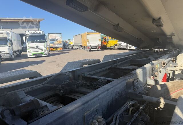 2016 Volvo FMX-500 10x4R Trösch Volvo Trucks FMX-500 10x4R Rückwärtskipper / Swiss-Vehicle