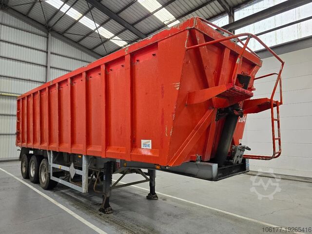 Tipper OVA 390K95 / LIFTAS / 48m³