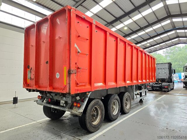 Tipper OVA 390K95 / LIFTAS / 48m³